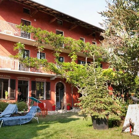 Otium B&B Cavallirio Luaran gambar
